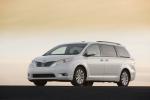 Toyota Sienna LE 2010 года